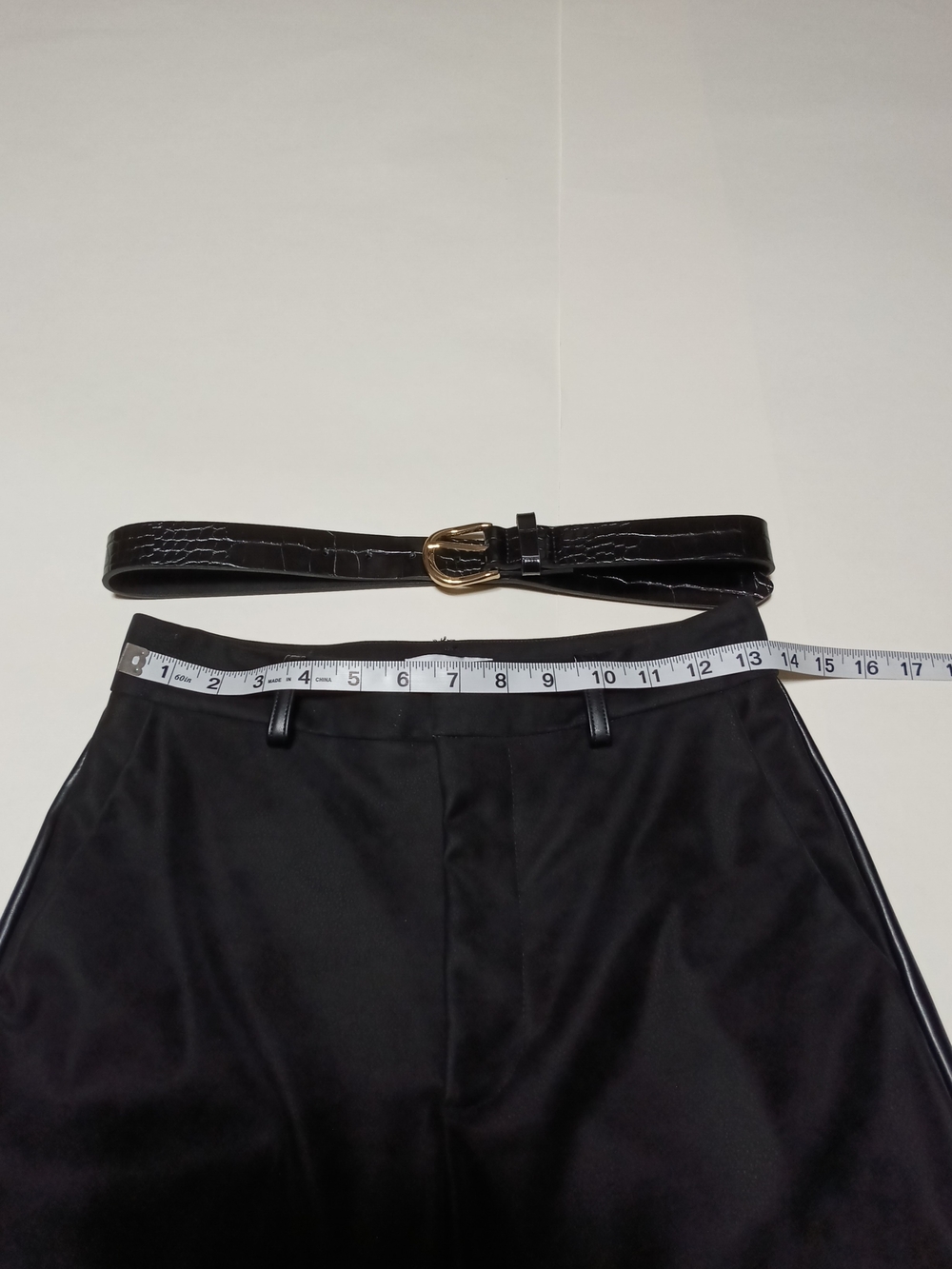 Gianni Bini Black Wide-Leg Velvet Pants - Picture 7 of 16